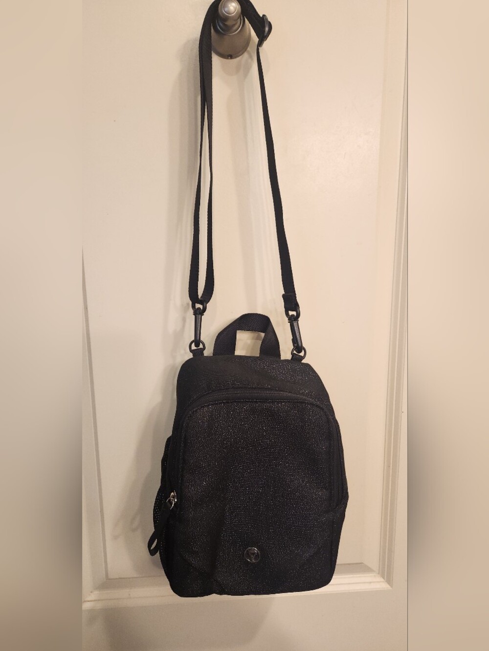 Ivivva Sparkle Black Mini Crossbody Lunch Bag